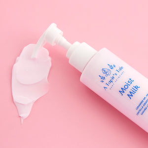 A Tapir's Tale moist milk that contains ceramides and centella asiatica to help soothe and hydrate sensitive baby skin. Also suitable for atopic skin conditions